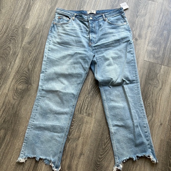 BNWT. Free People jeans - Picture 8 of 8